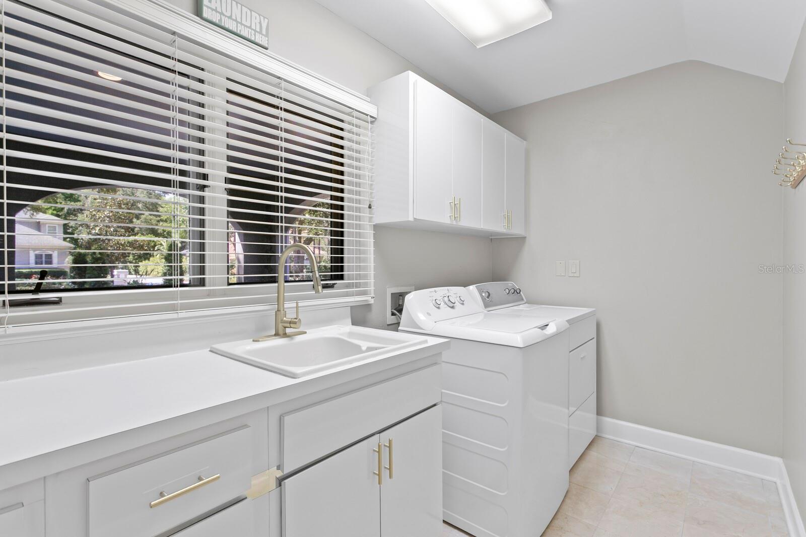 TAMPA PALMS 4A UNIT 1 - Residential