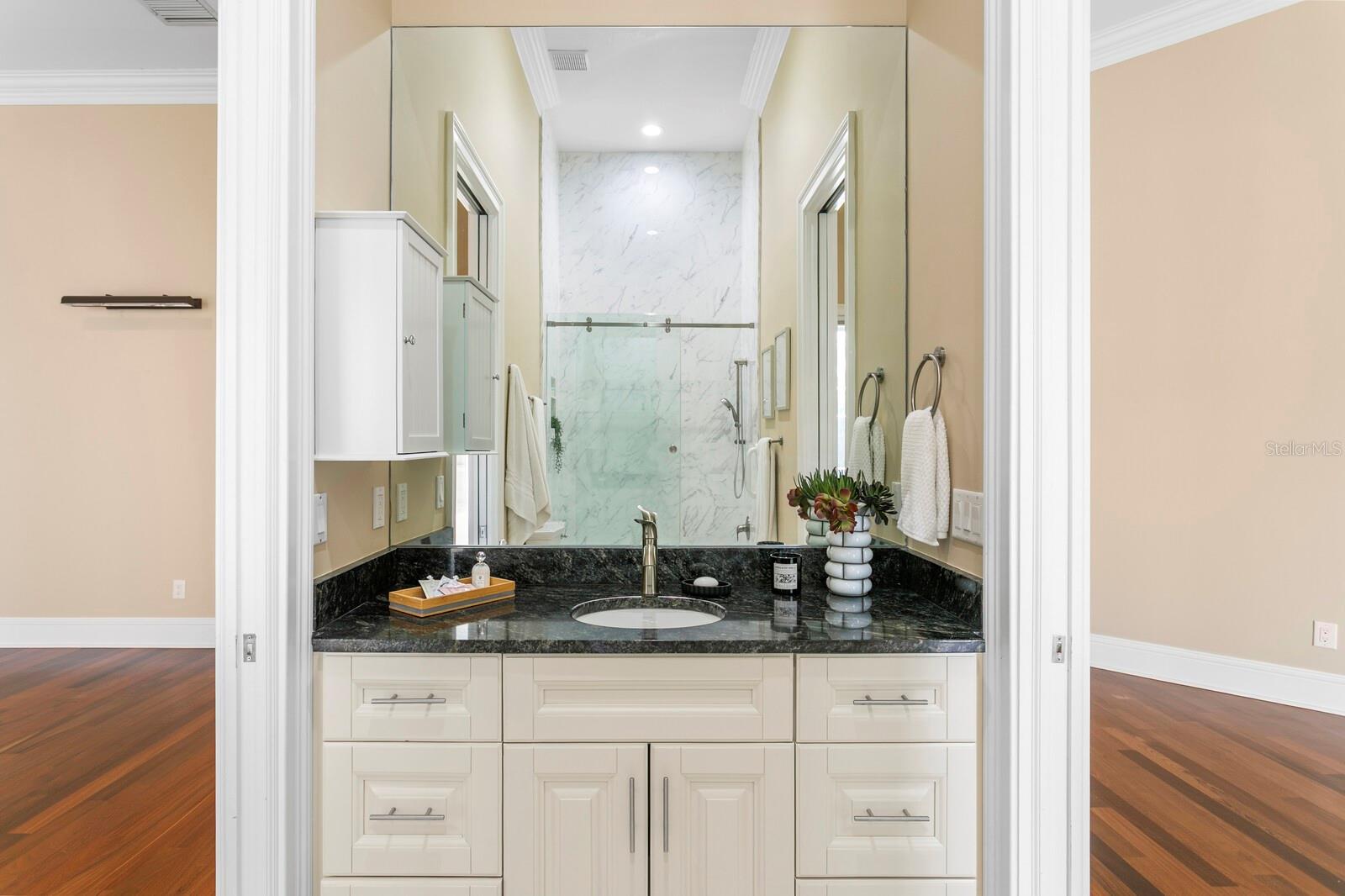 AVILA UNIT 1 - Residential