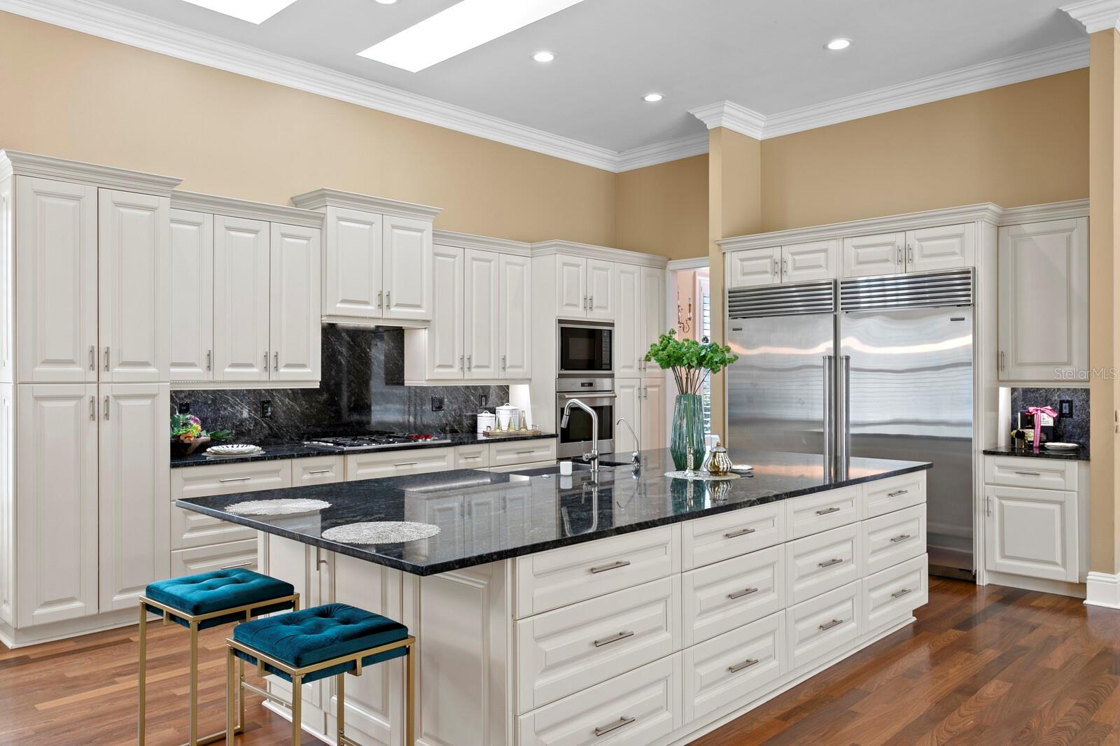 AVILA UNIT 1 - Residential