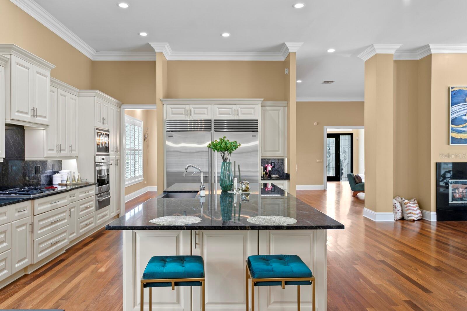 AVILA UNIT 1 - Residential