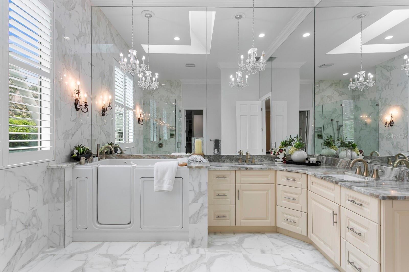 AVILA UNIT 1 - Residential