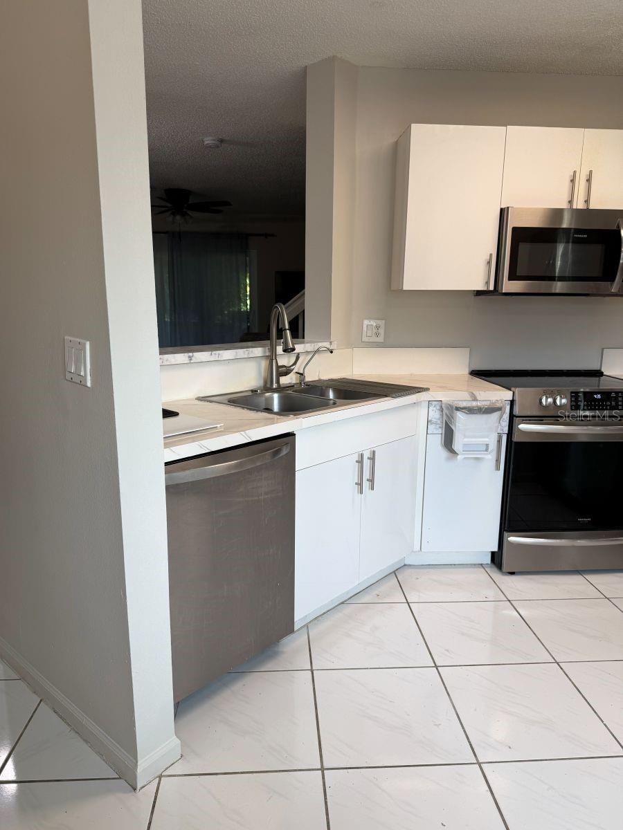 OLYMPIA & YORK RESIDENTIAL - Residential