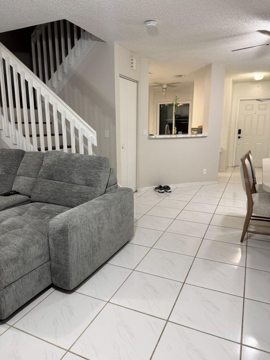 OLYMPIA & YORK RESIDENTIAL - Residential