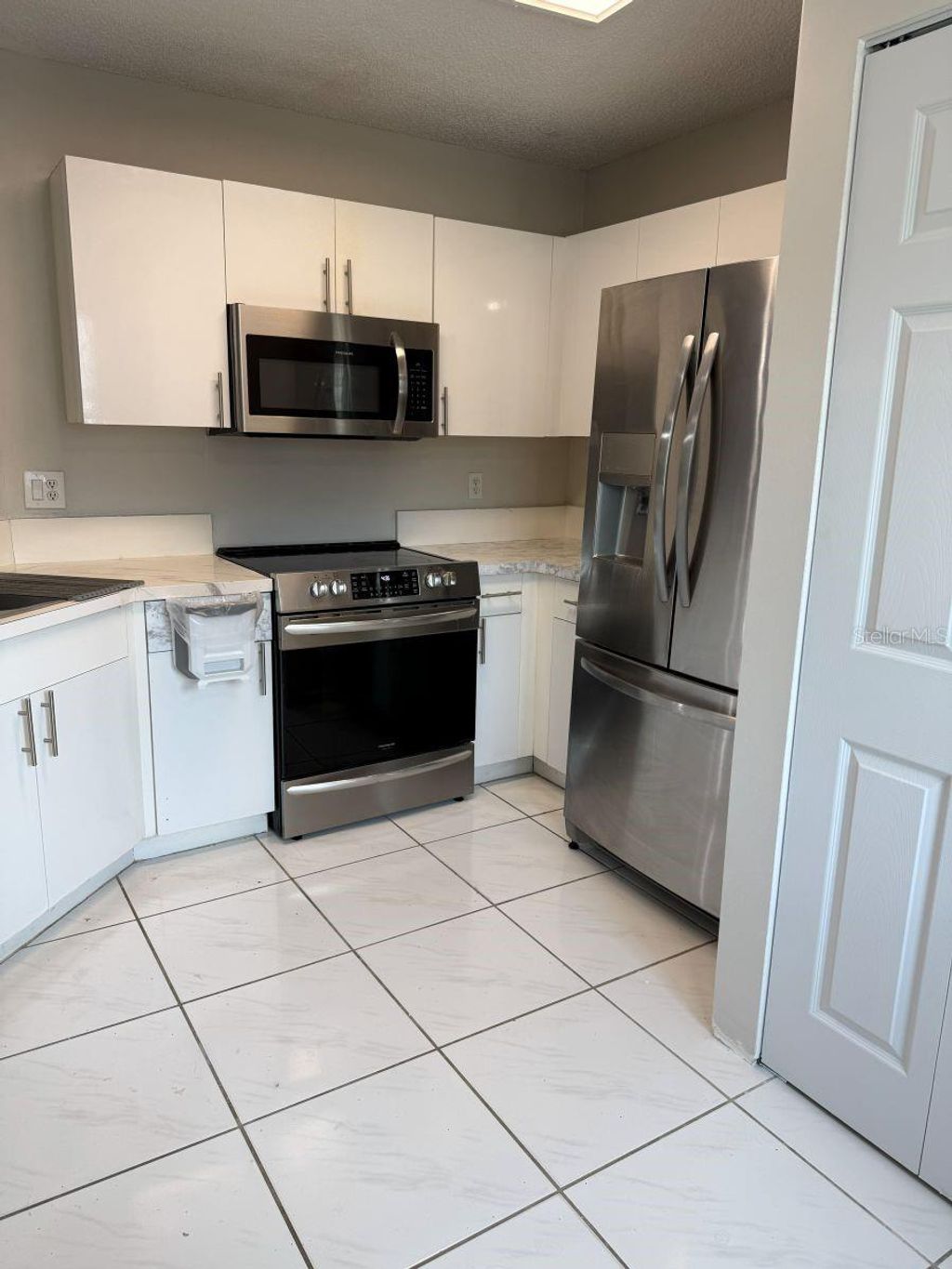 Photo of 1420 SW 47th Avenue, Deerfield Beach, FL 33442 (MLS # FC316424)