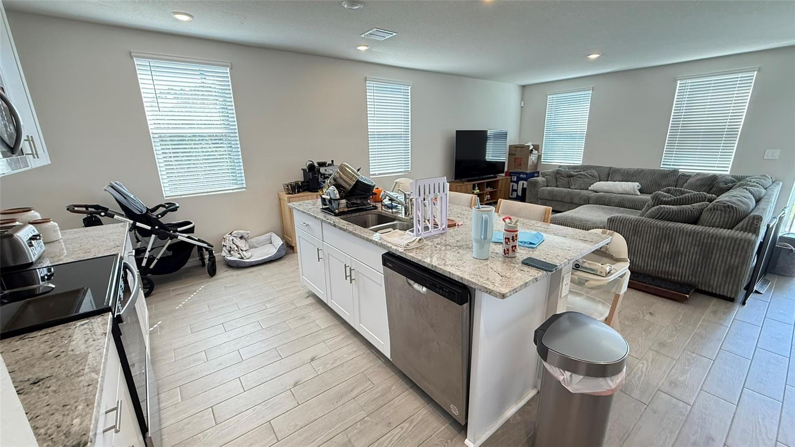 TOWNS/WATERGRASS - Residential Lease