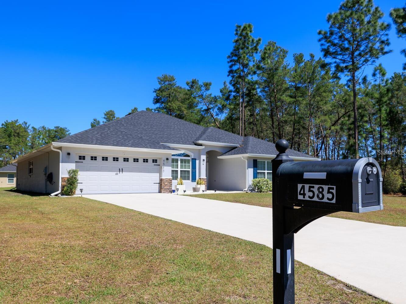 OCALA WATERWAY ESTATES - Residential