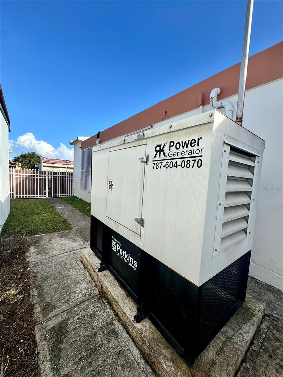 VILLA FRANCA - Residential Lease