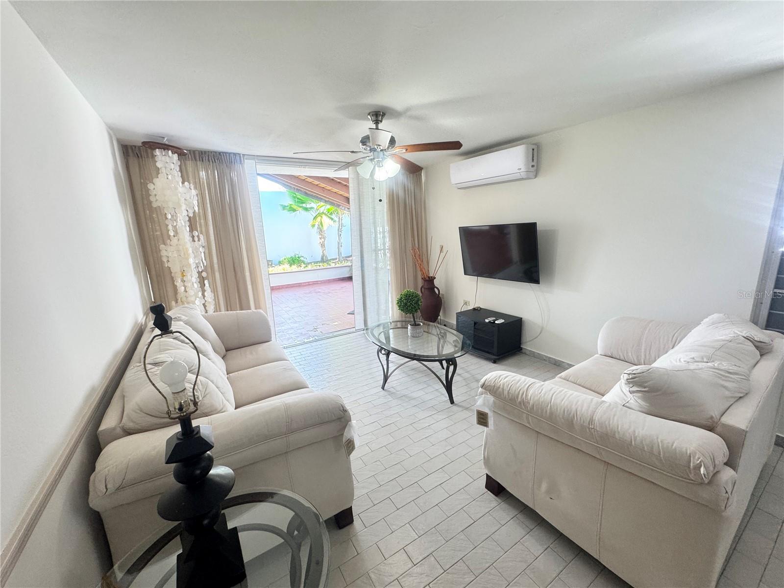 VILLA FRANCA - Residential Lease