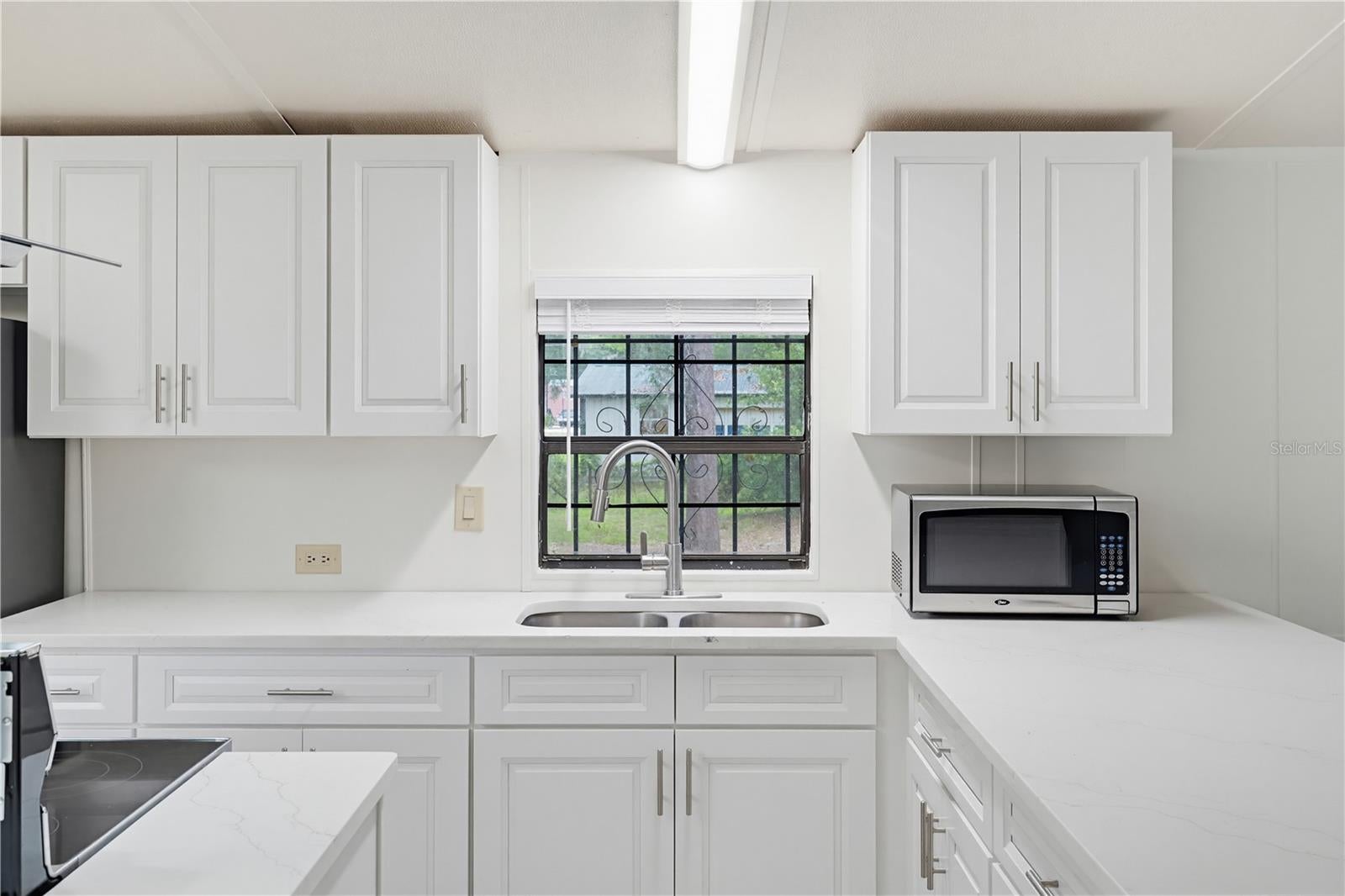 CROOM A COOCHEE ESTATES - Residential