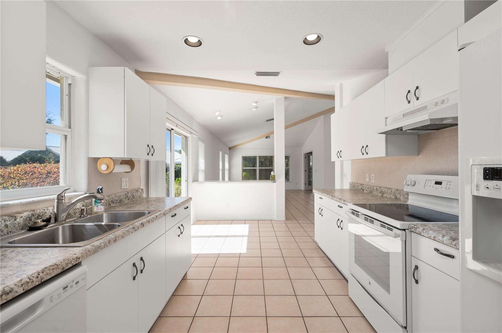 CHESTNUT CREEK PATIO HOMES - Residential