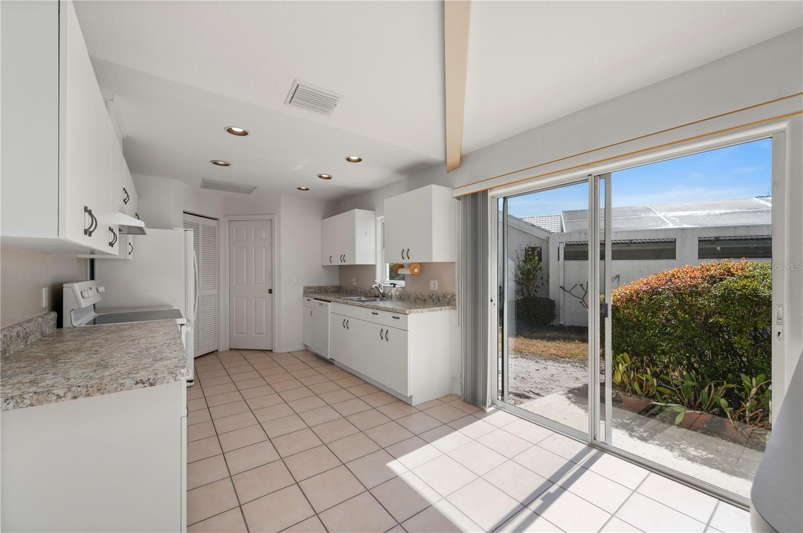 CHESTNUT CREEK PATIO HOMES - Residential