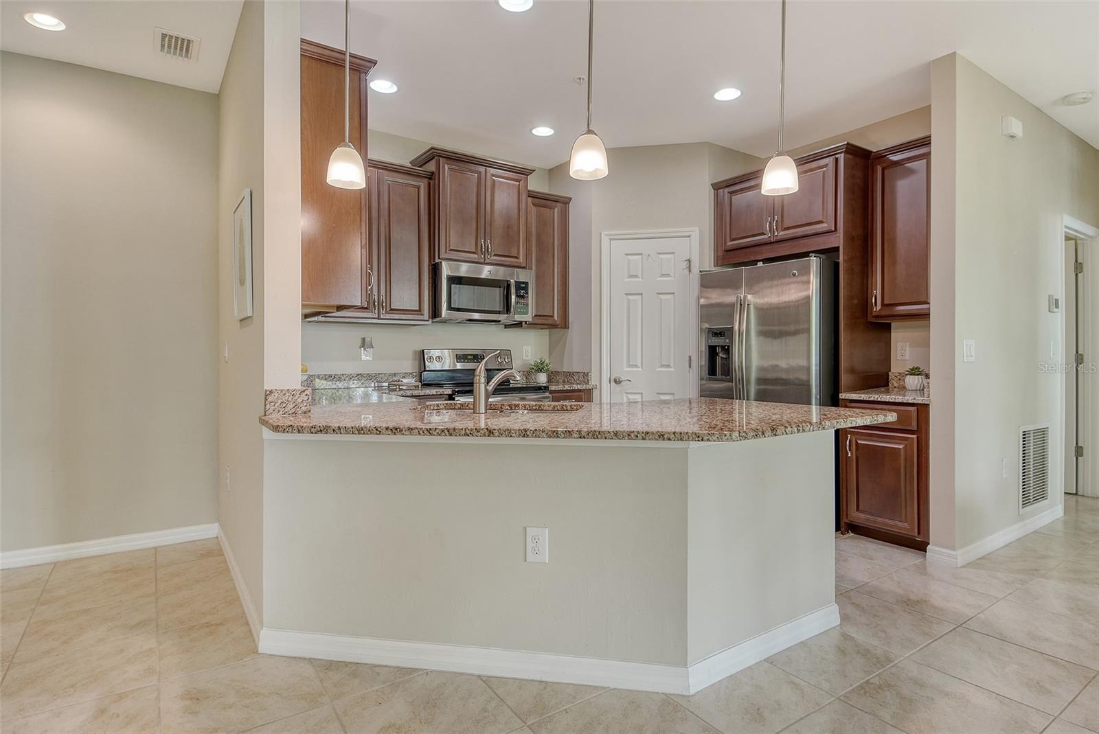 BAY STREET VILLAGE - Residential