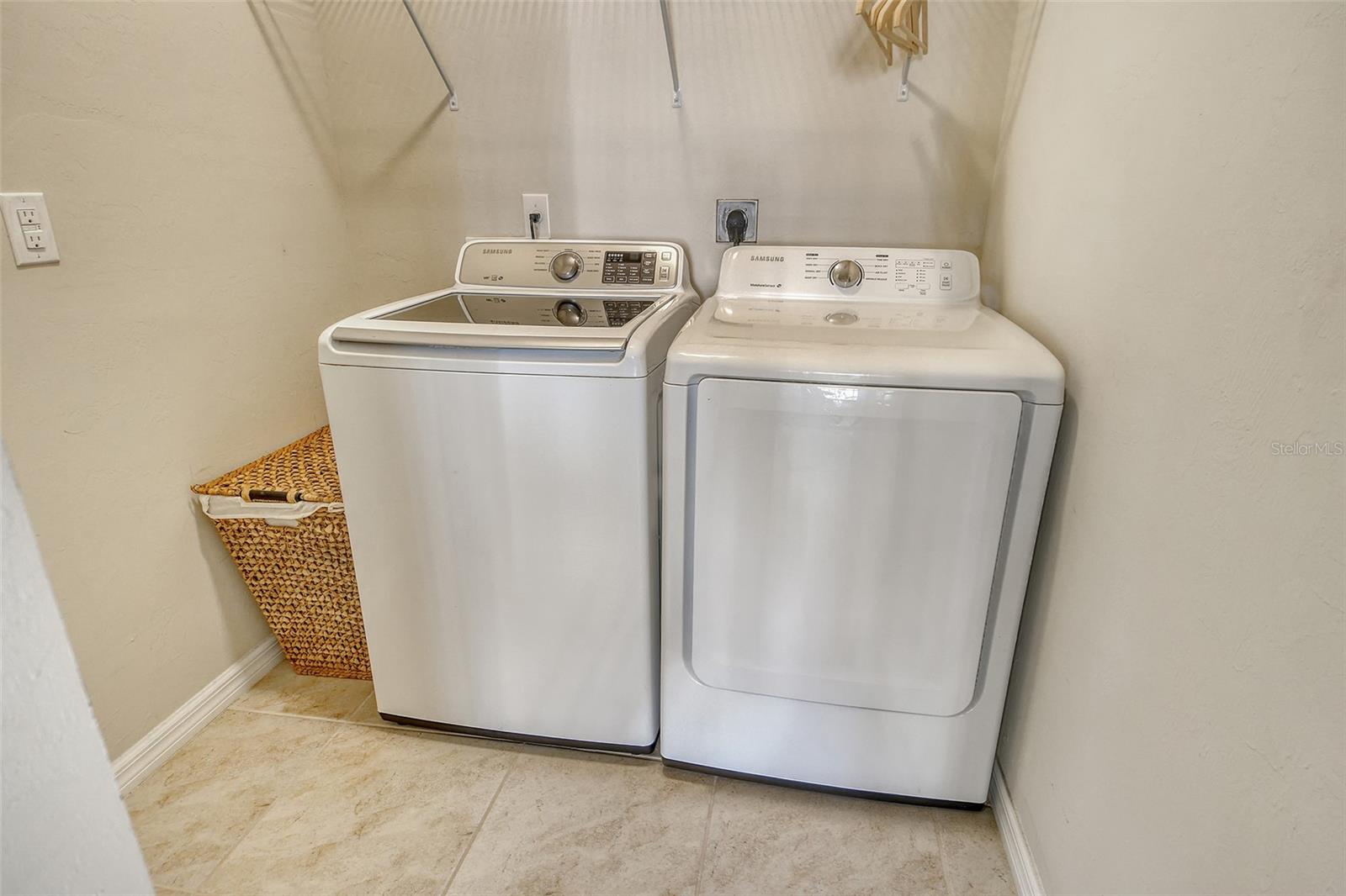 BAY STREET VILLAGE - Residential