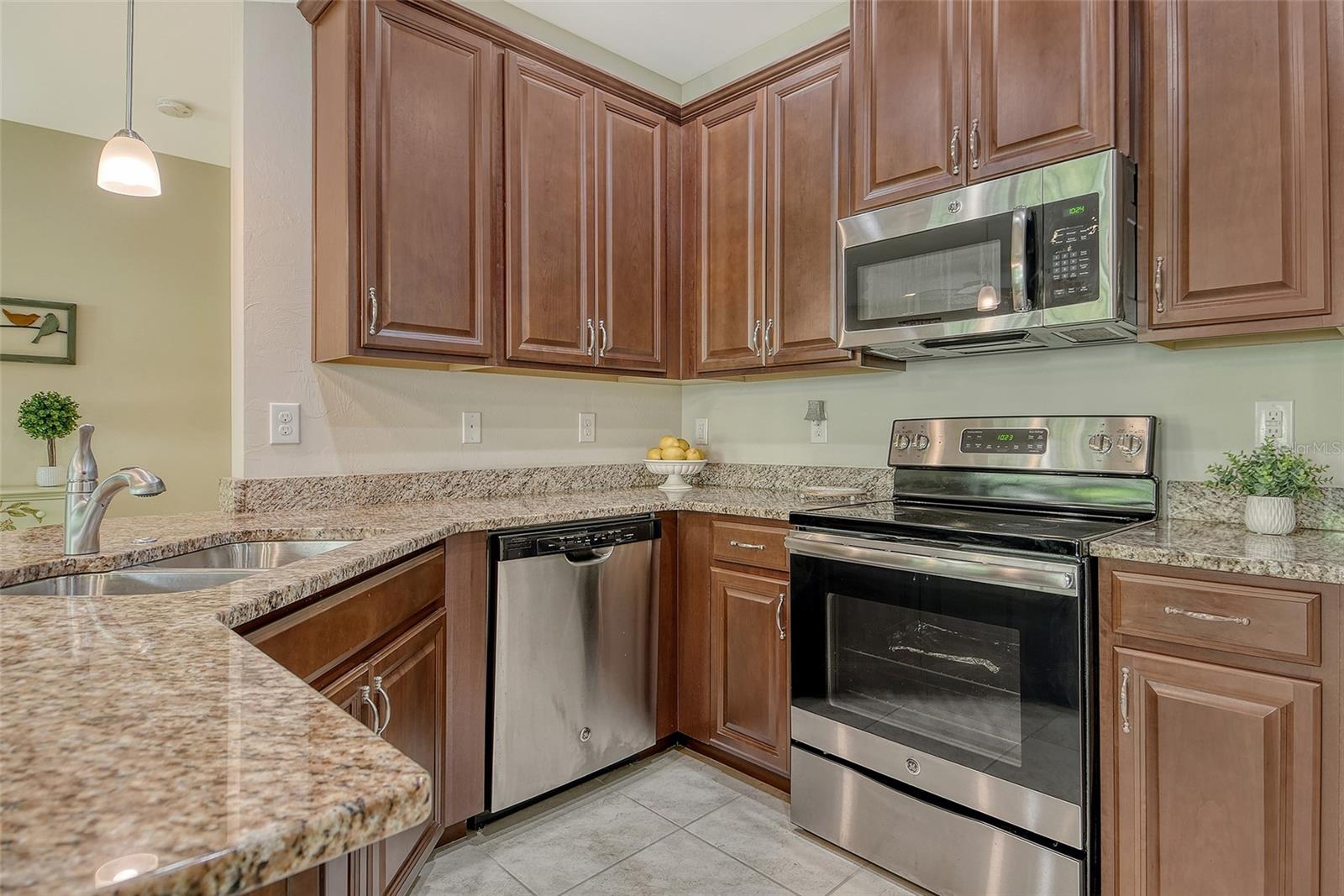 BAY STREET VILLAGE - Residential