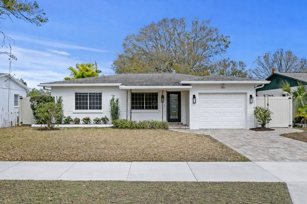 Photo of 761 42nd Avenue N, St Petersburg, FL 33703 (MLS # TB8480427)
