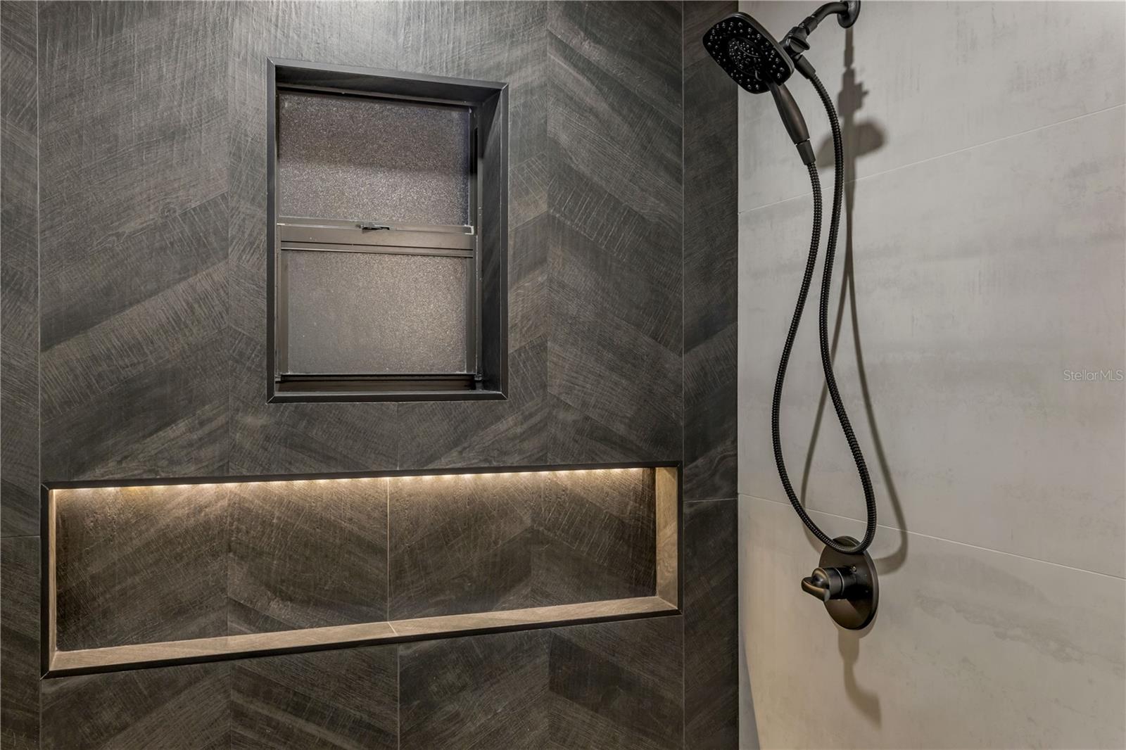 FLORIDA SHORES 01 - Residential