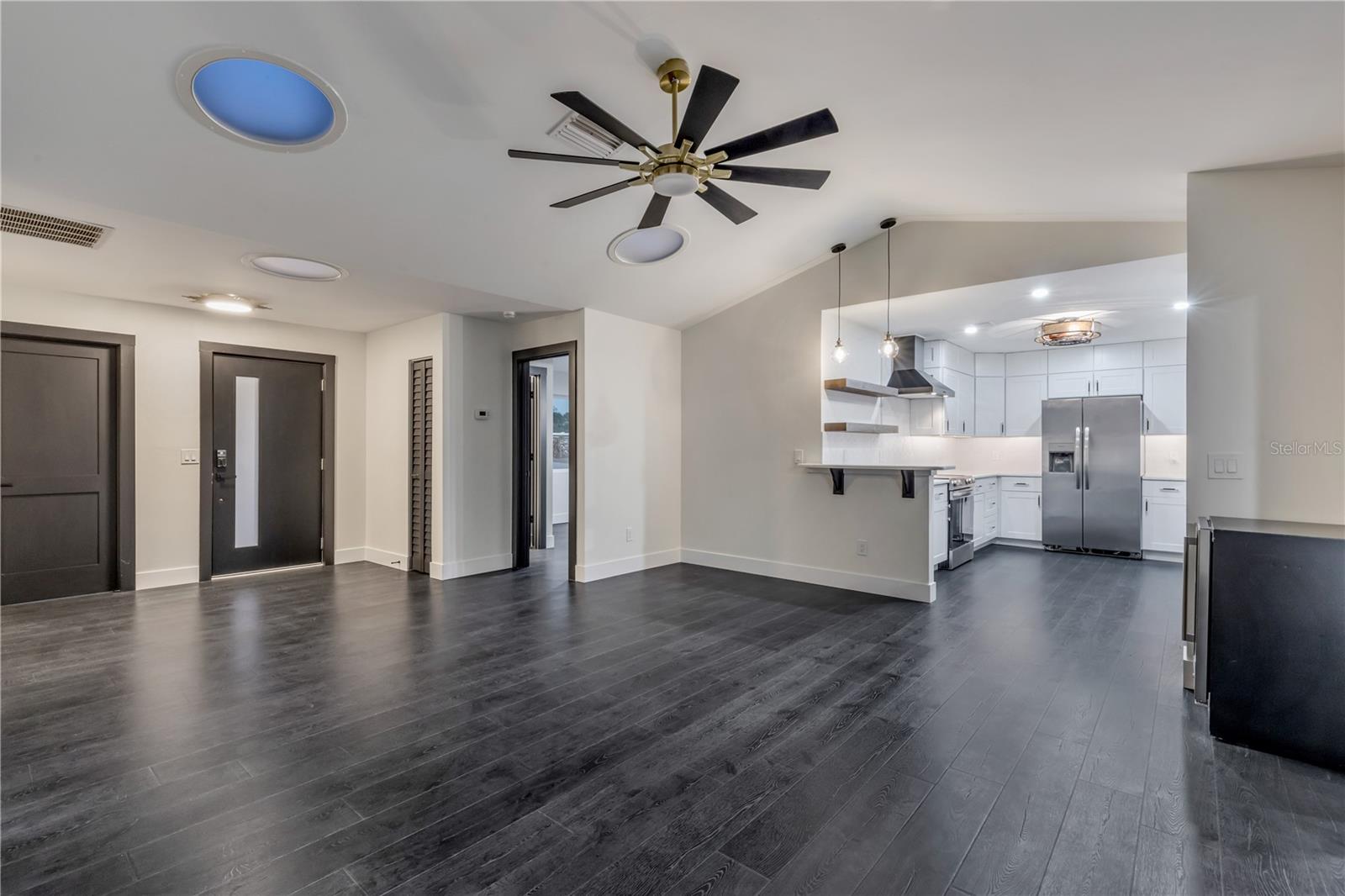 FLORIDA SHORES 01 - Residential