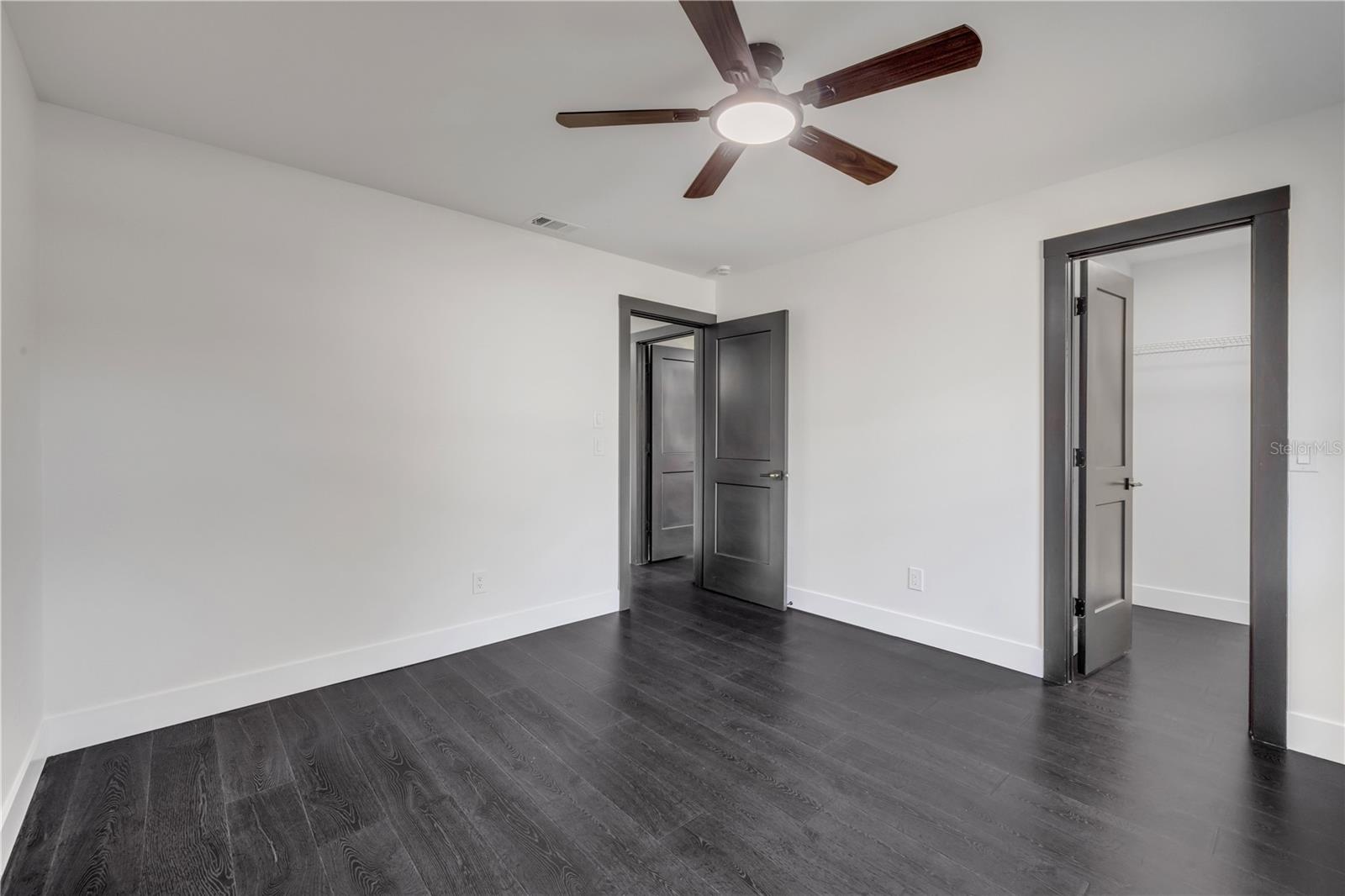 FLORIDA SHORES 01 - Residential