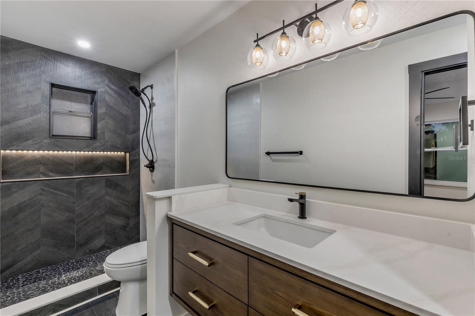 FLORIDA SHORES 01 - Residential