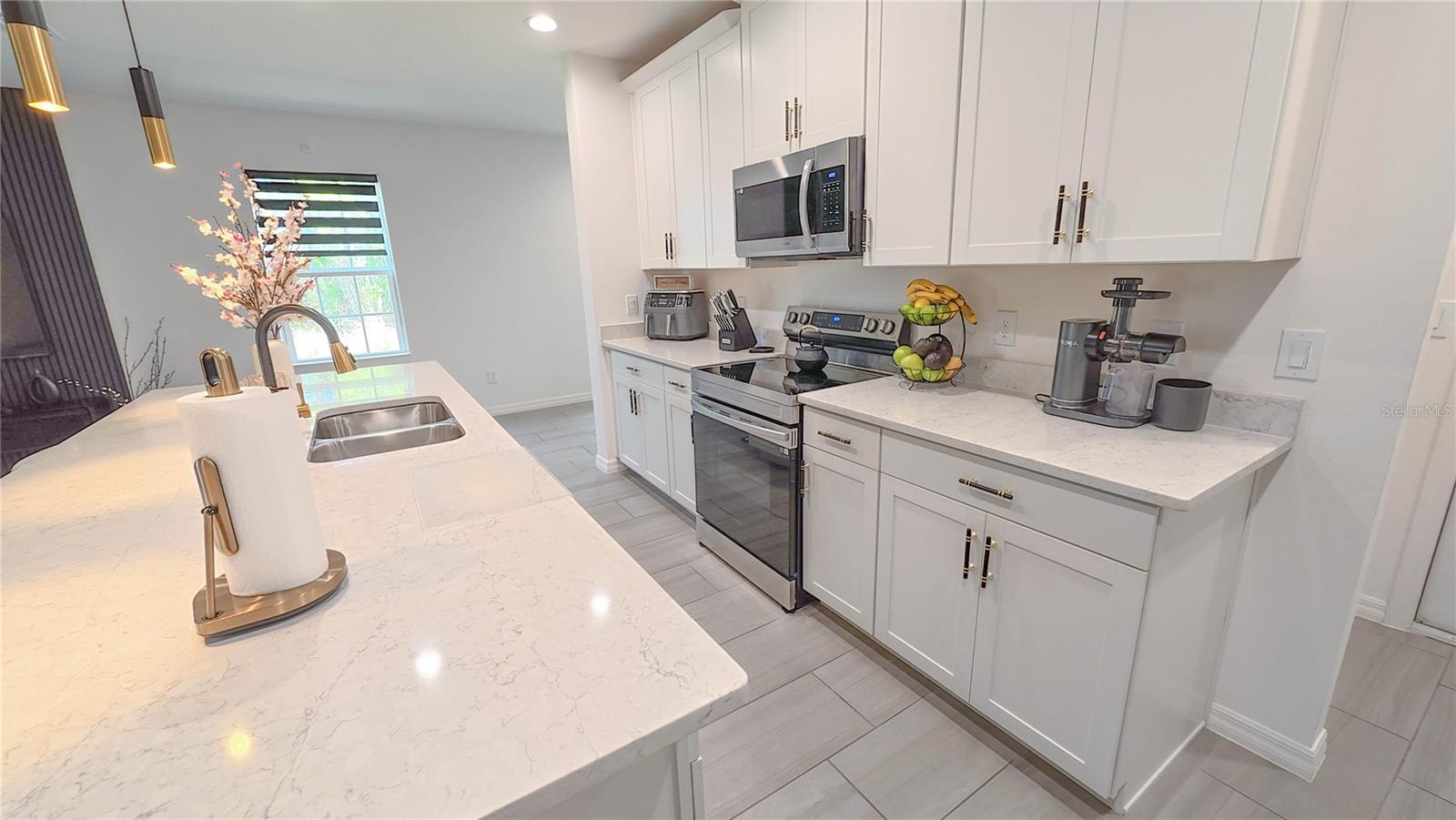 SKY LAKES PH 2 & 3 - Residential Lease
