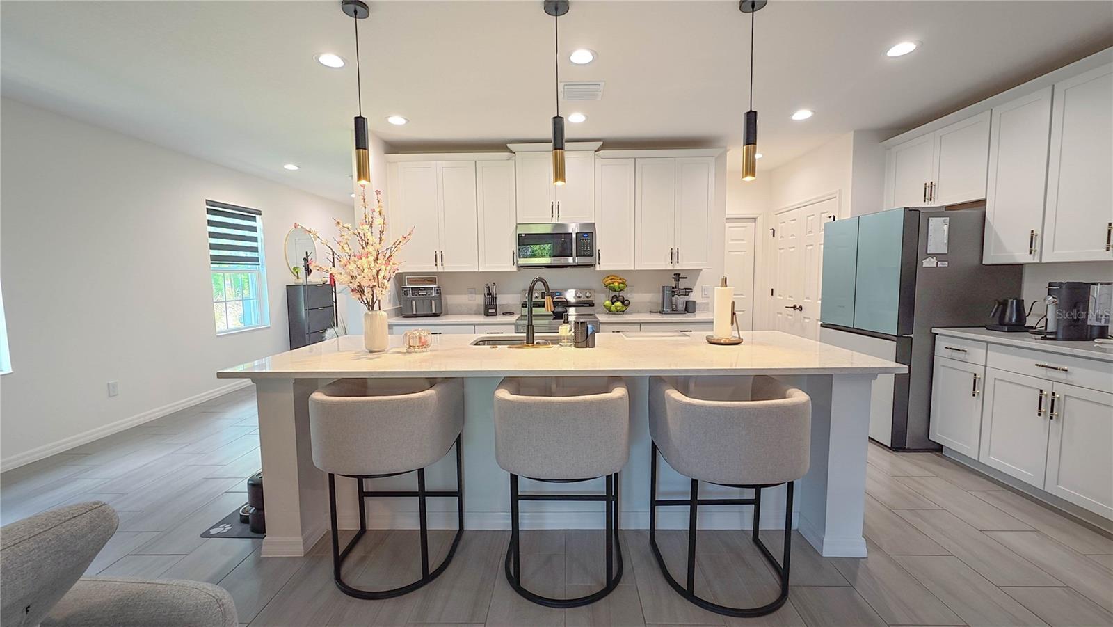 SKY LAKES PH 2 & 3 - Residential Lease