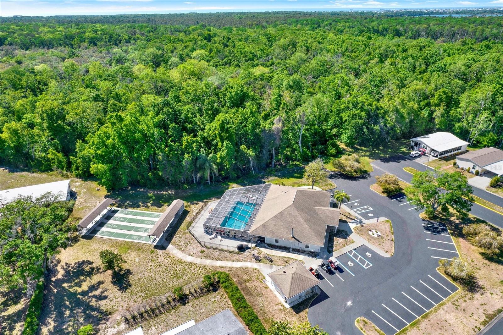 1424 CROSS BOW LANE
