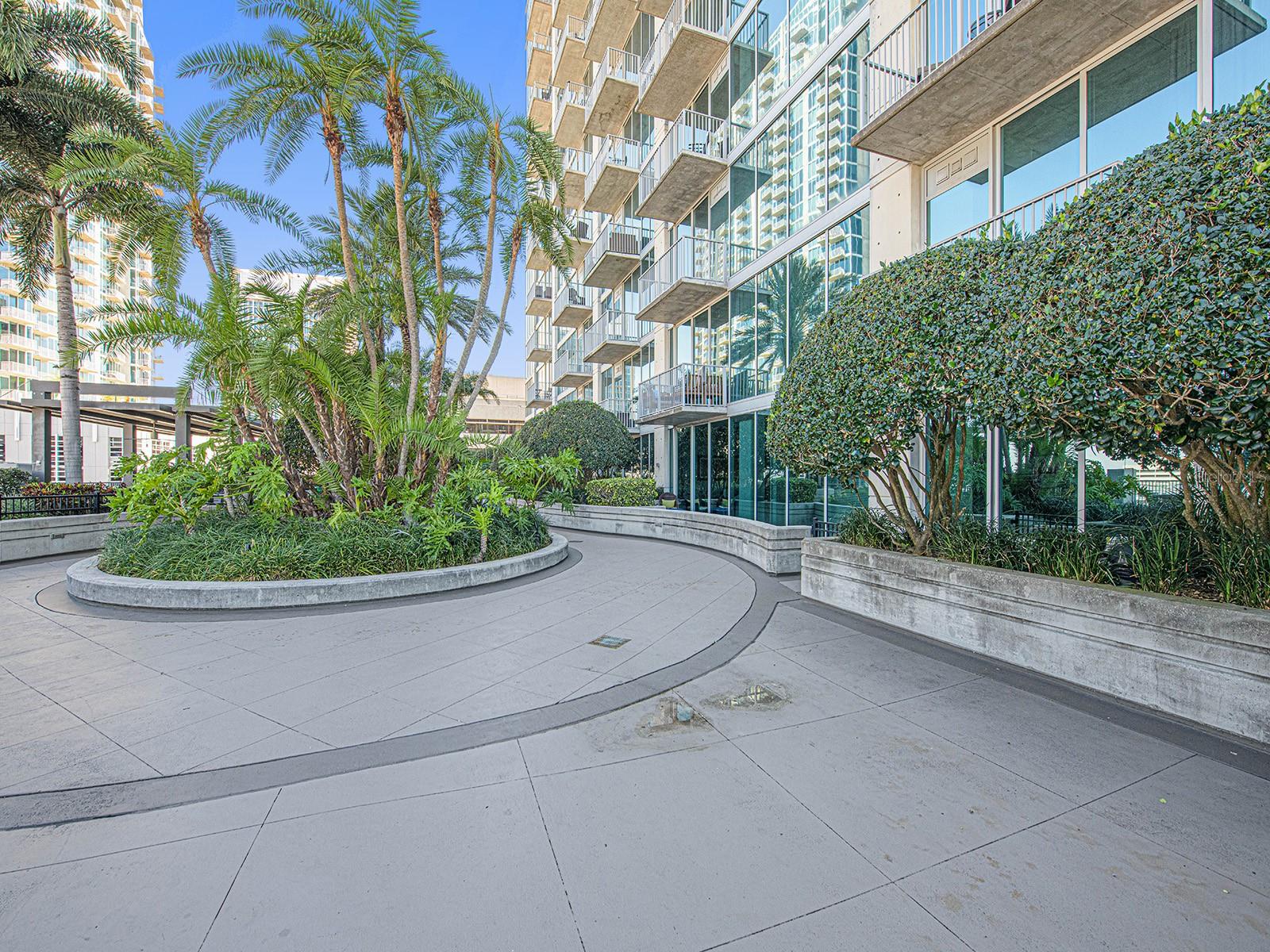 SKYPOINT A CONDO - Residential