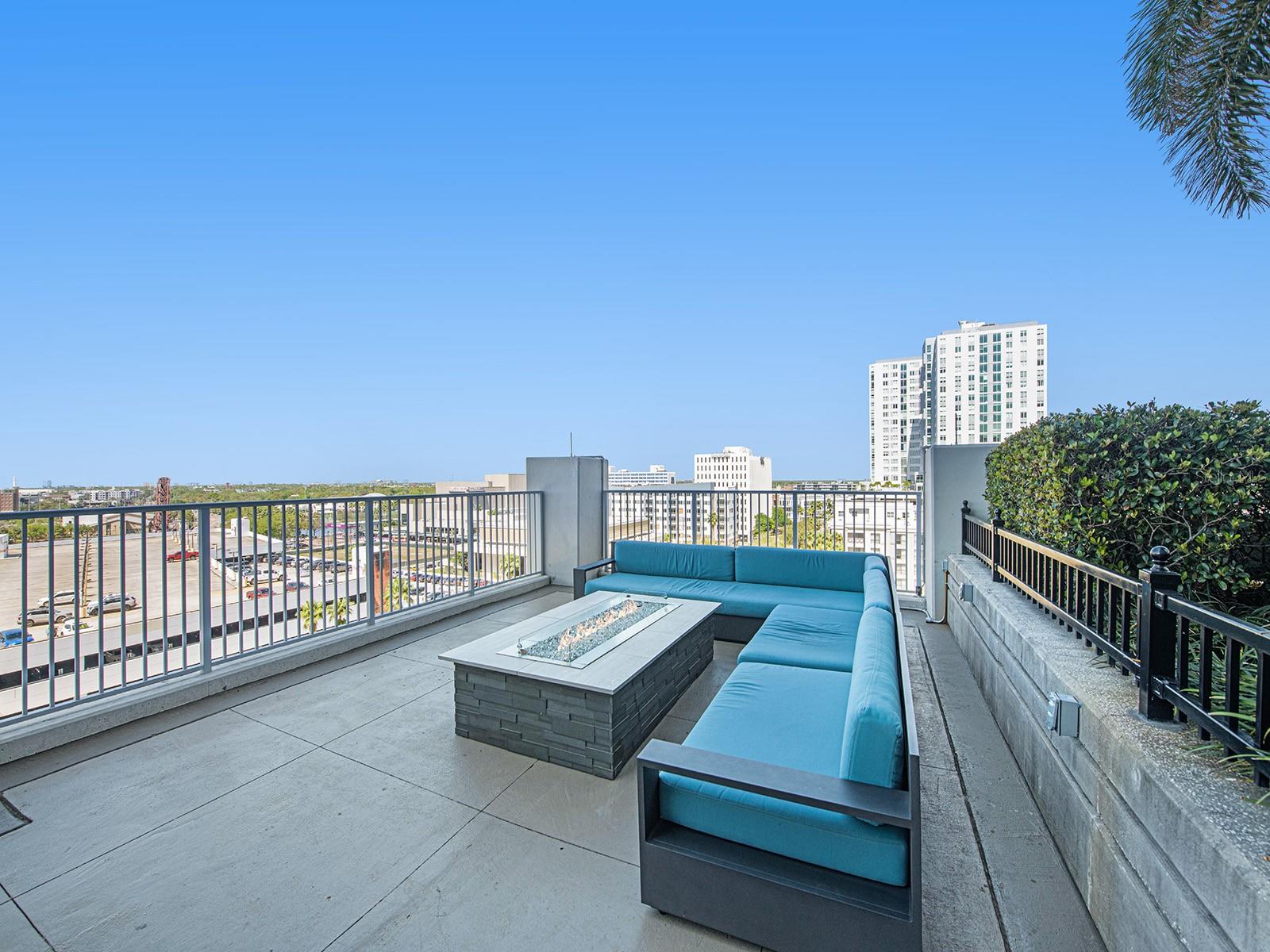 SKYPOINT A CONDO - Residential