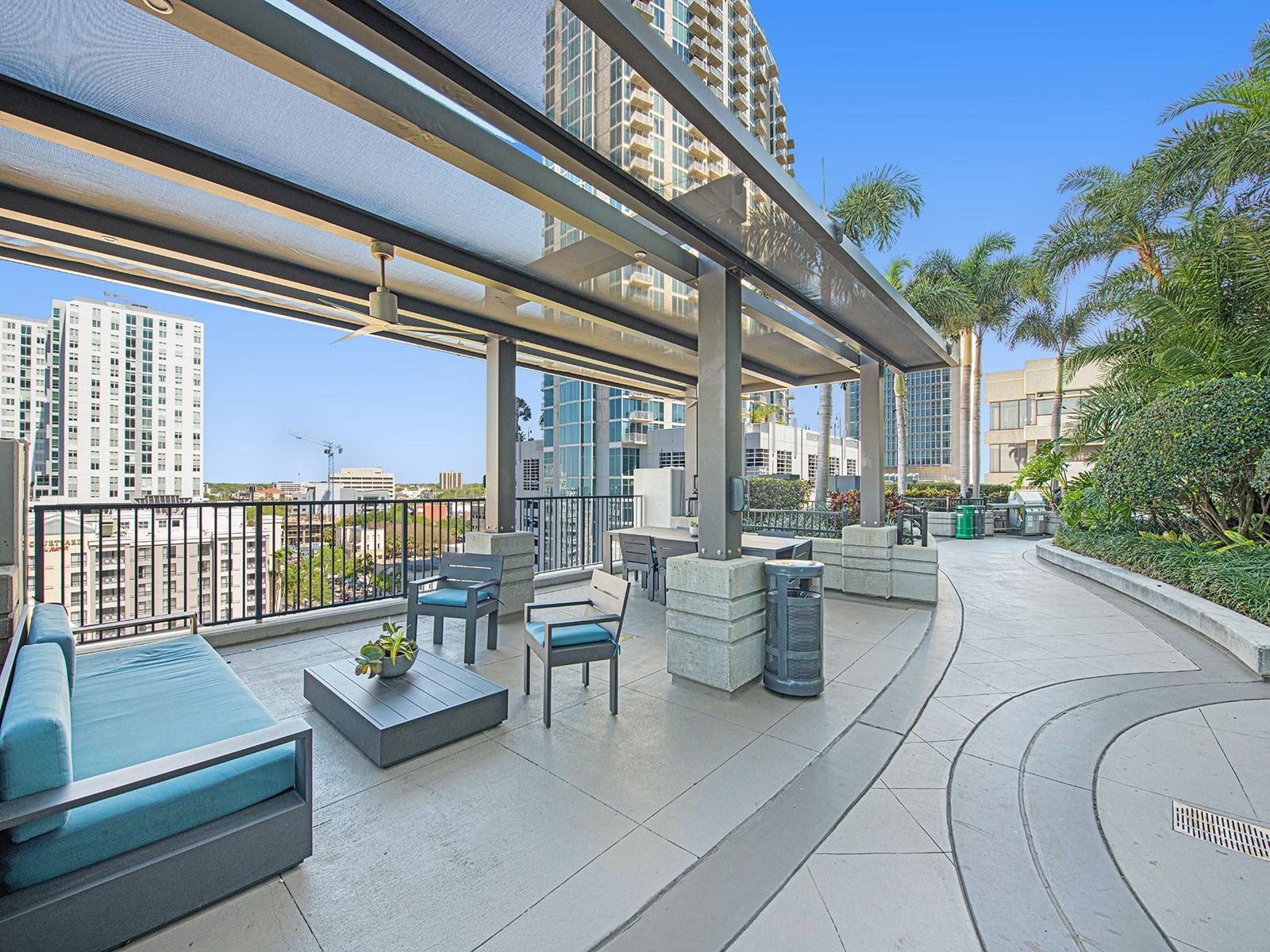 SKYPOINT A CONDO - Residential