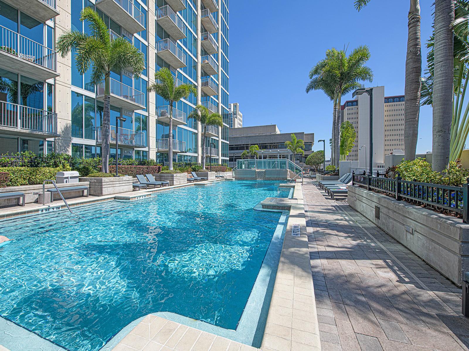 SKYPOINT A CONDO - Residential