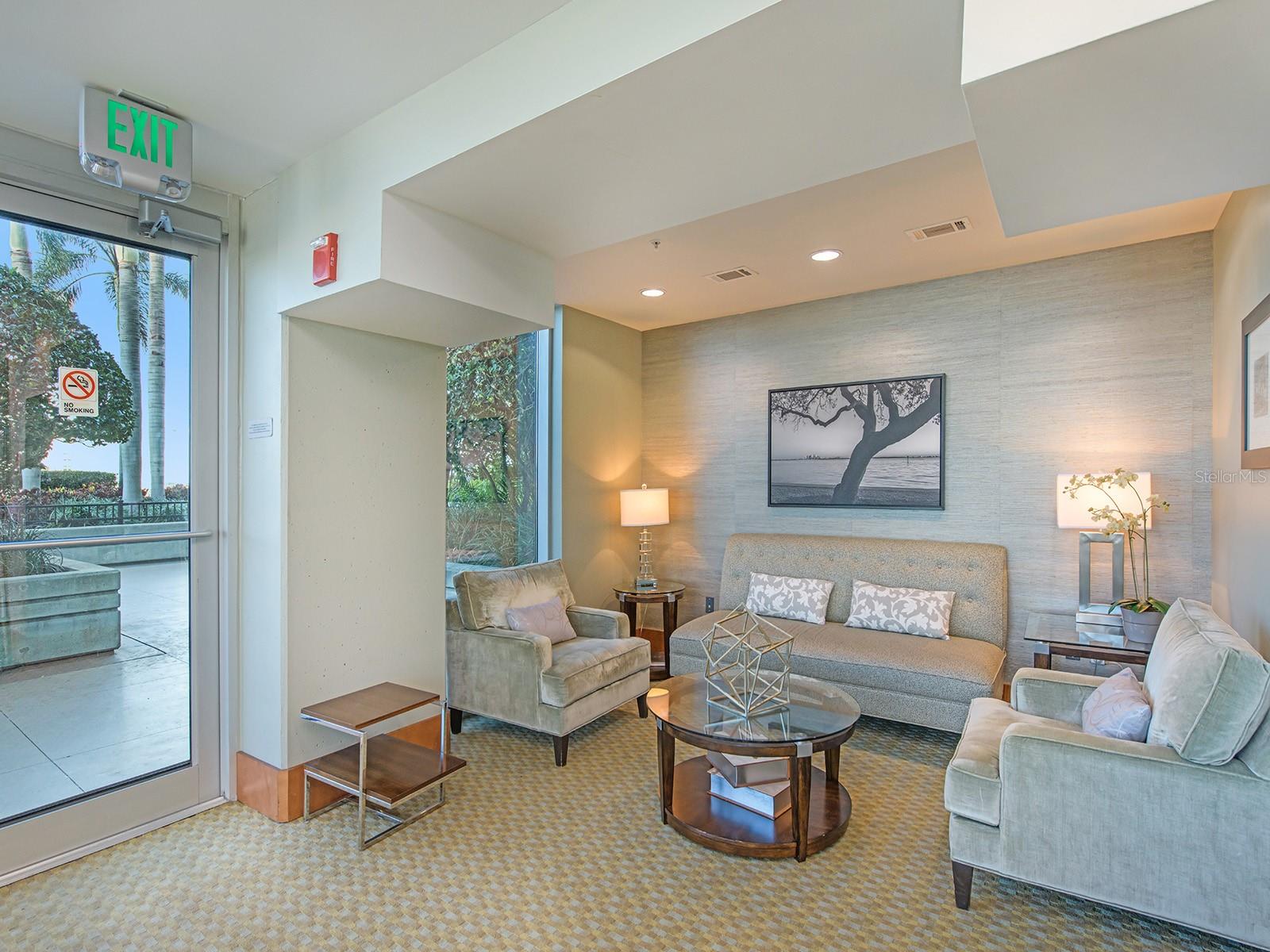 SKYPOINT A CONDO - Residential