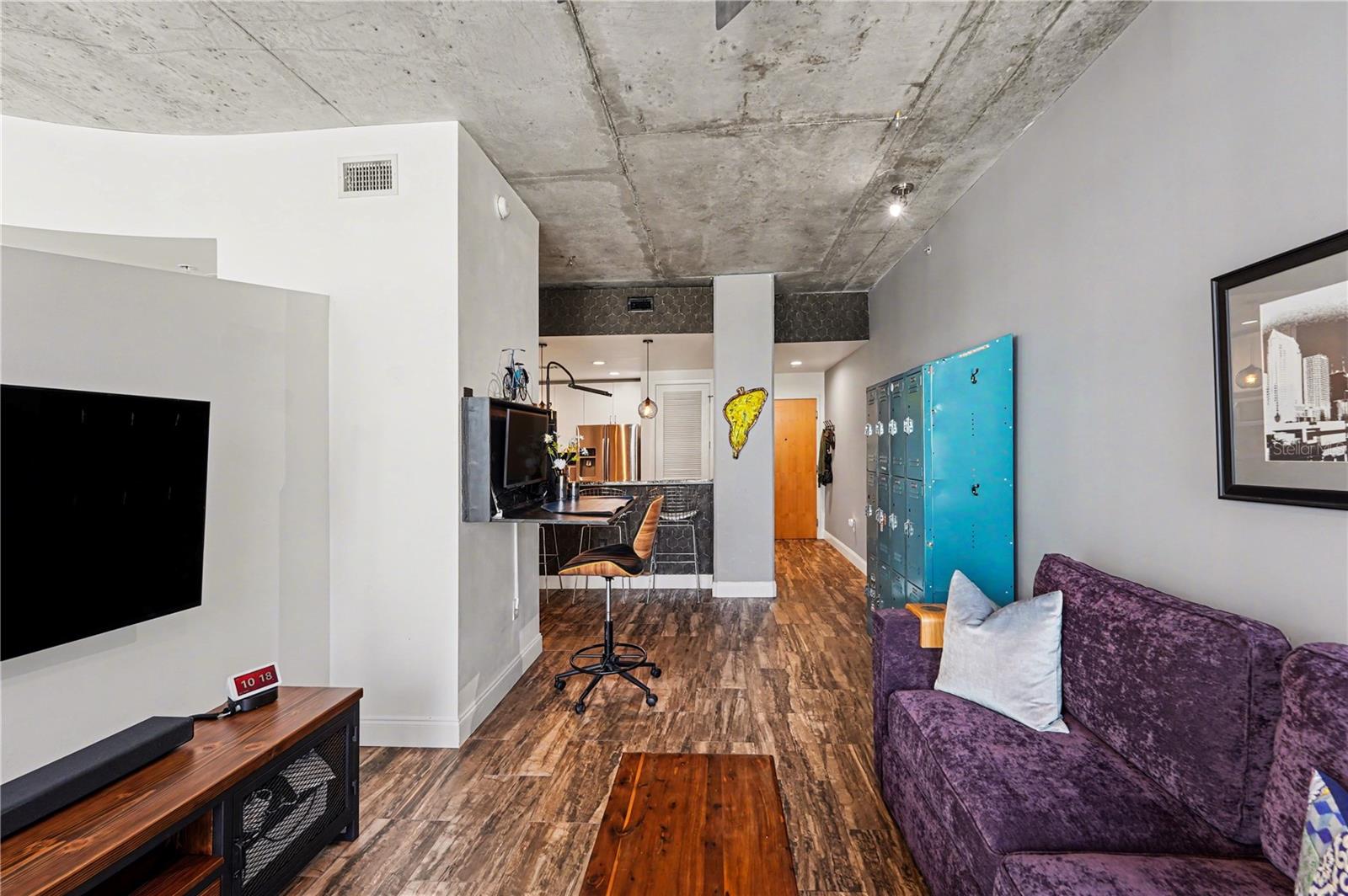 SKYPOINT A CONDO - Residential