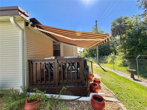 Tiny photo for 131 Bougainvillea Drive, Leesburg, FL 34748 (MLS # G5119353)