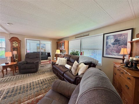 Tiny photo for 131 Bougainvillea Drive, Leesburg, FL 34748 (MLS # G5119353)