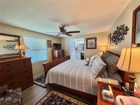 Tiny photo for 131 Bougainvillea Drive, Leesburg, FL 34748 (MLS # G5119353)