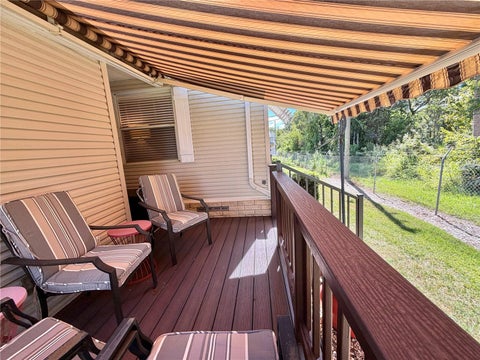 Tiny photo for 131 Bougainvillea Drive, Leesburg, FL 34748 (MLS # G5119353)