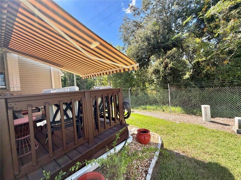 Tiny photo for 131 Bougainvillea Drive, Leesburg, FL 34748 (MLS # G5119353)