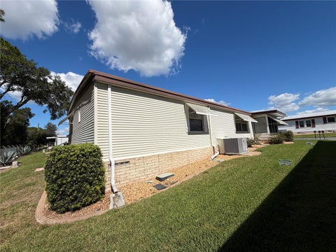 Tiny photo for 131 Bougainvillea Drive, Leesburg, FL 34748 (MLS # G5119353)