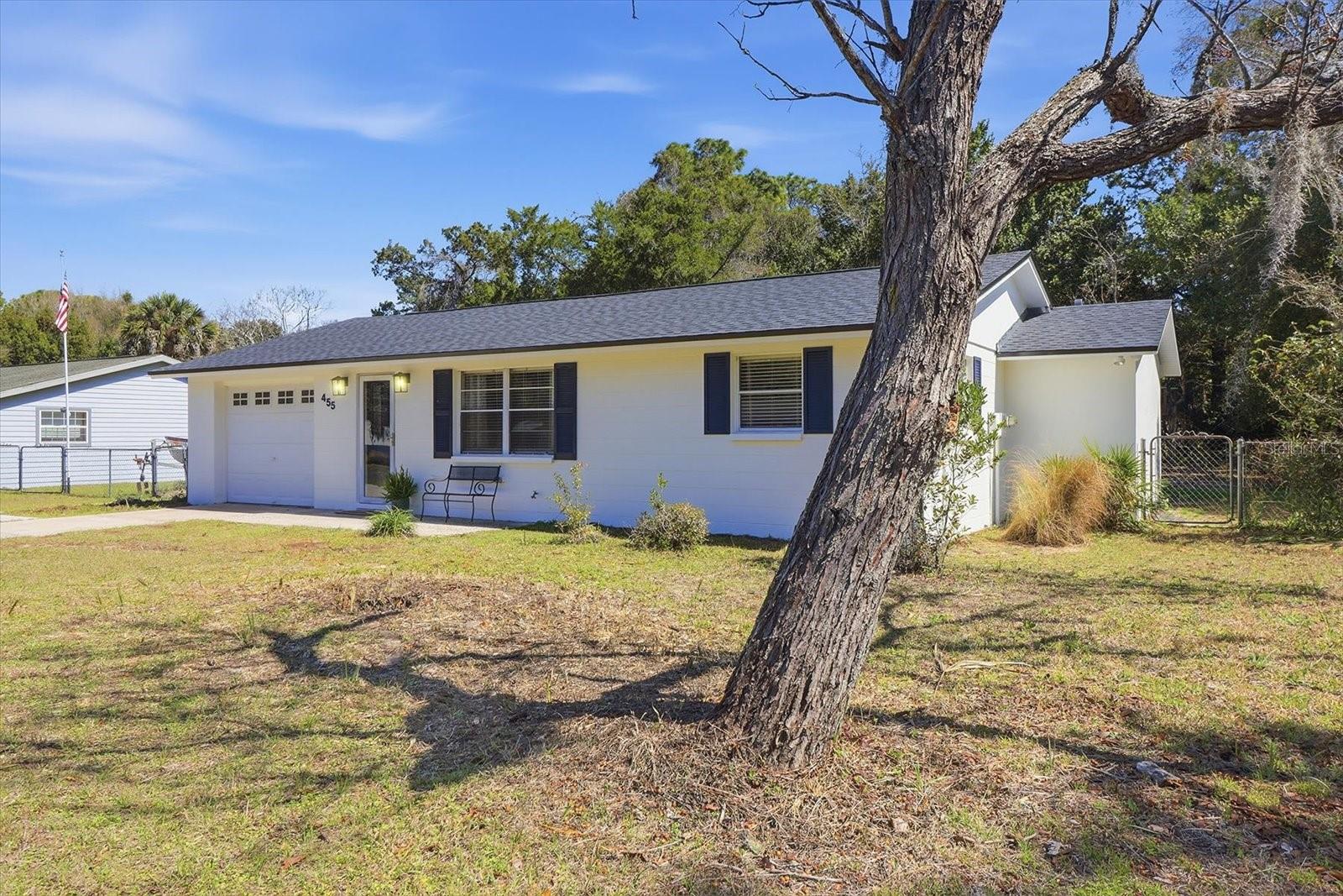 TROPIC TERRACE - Residential