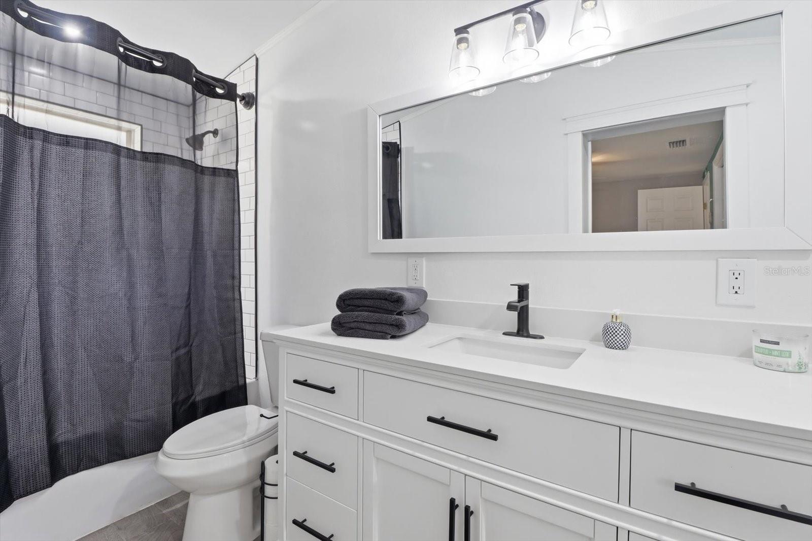 TROPIC TERRACE - Residential