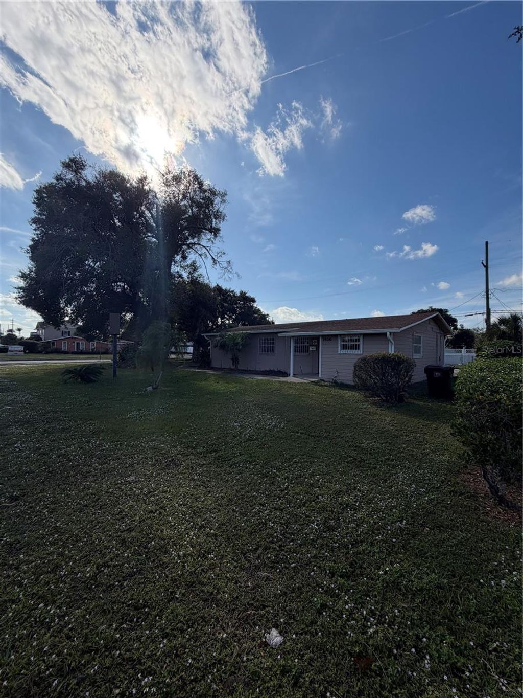 Photo of 1486 S Semoran Boulevard, Orlando, FL 32807 (MLS # O6366724)
