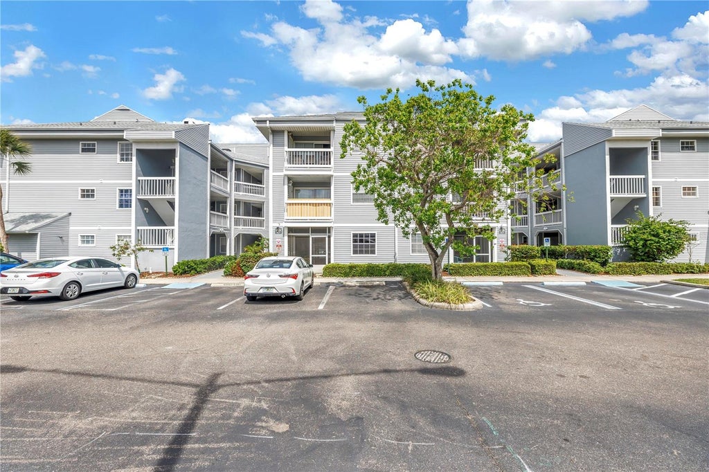 Photo of 6924 Stones Throw Circle N #8103, St Petersburg, FL 33710 (MLS # TB8524194)