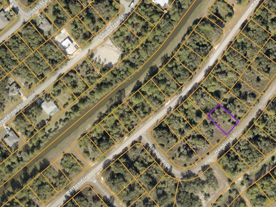 Beautiful property ready to build your new home! Located in a desirable and rapidly growing residential neighborhood area of North Port, Sarasota County. Owner financing available. Invest today!