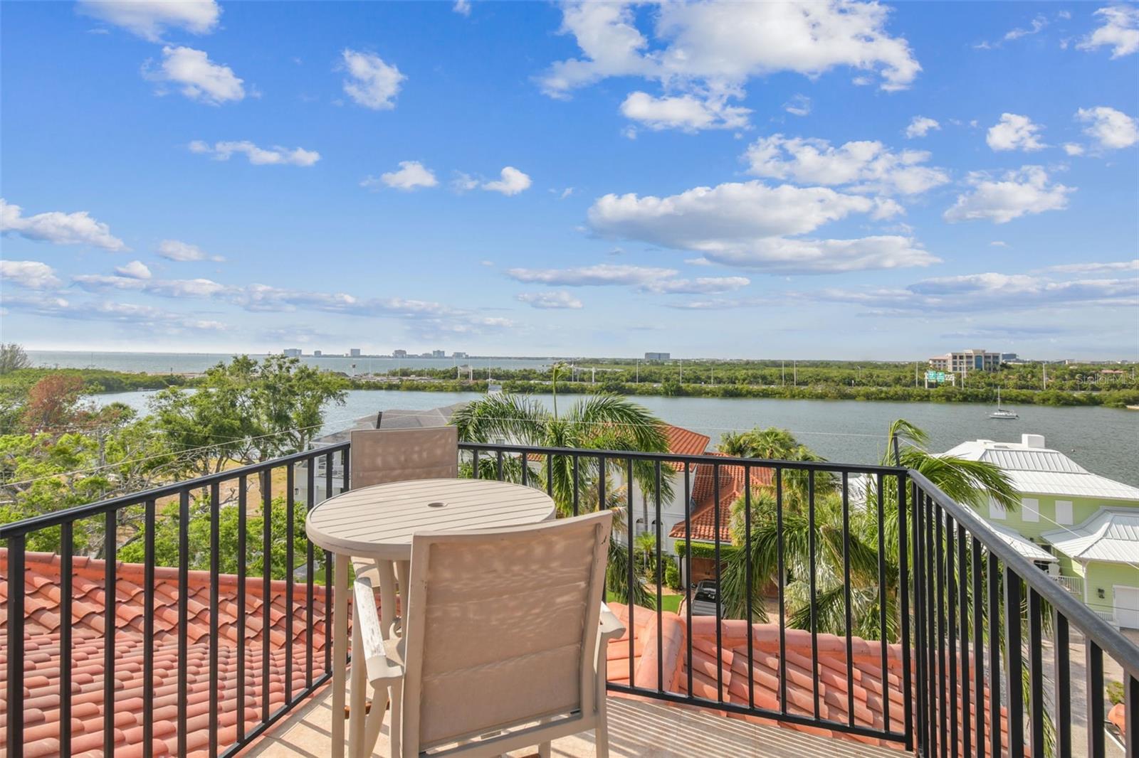 MARINER ESTATES - Residential