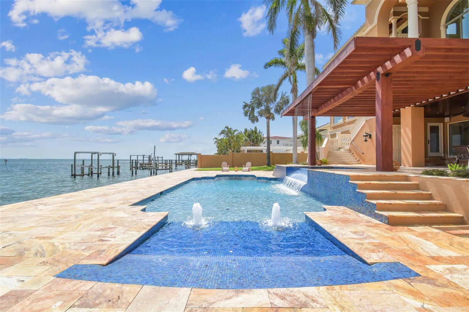 MARINER ESTATES - Residential