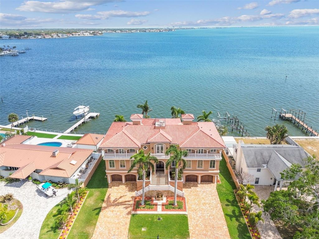 Photo of 5810 Mariner Street, Tampa, FL 33609 (MLS # TB8383270)