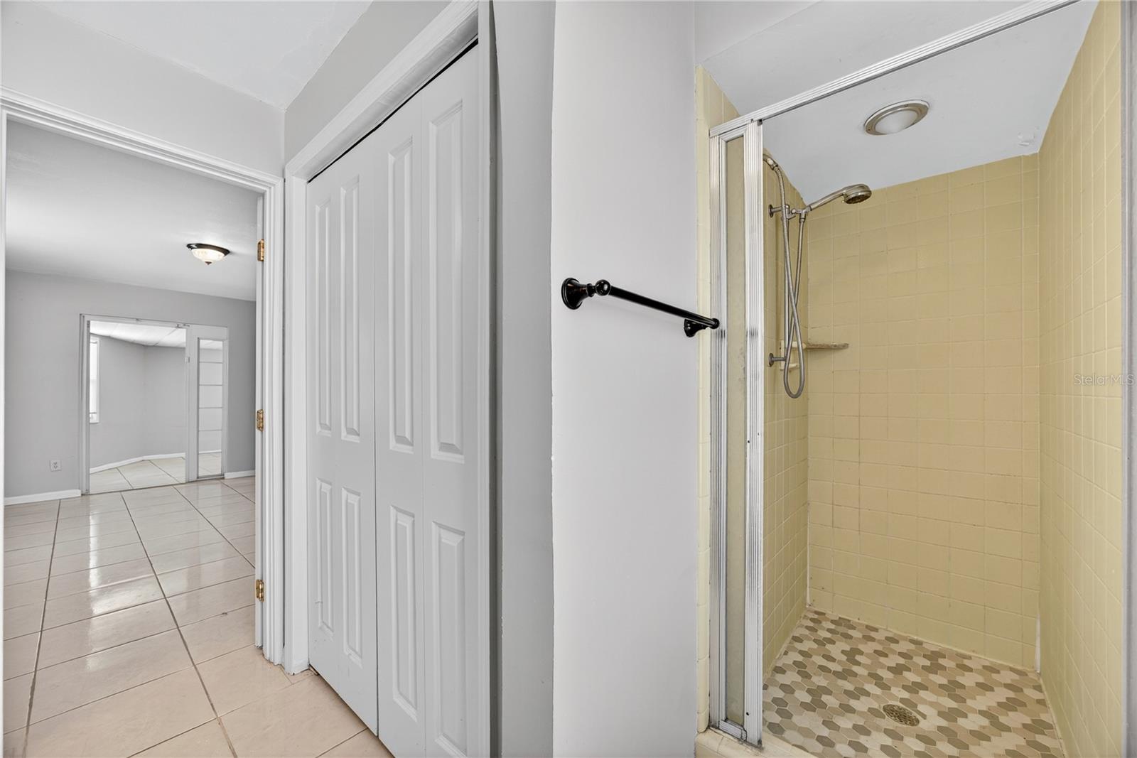 BEL AIR TERRACE - Residential Lease