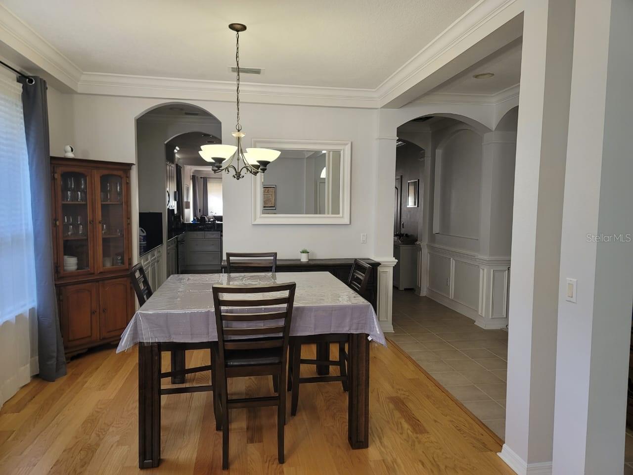 LAKES WINDERMERE PH 01 49 108 - Residential
