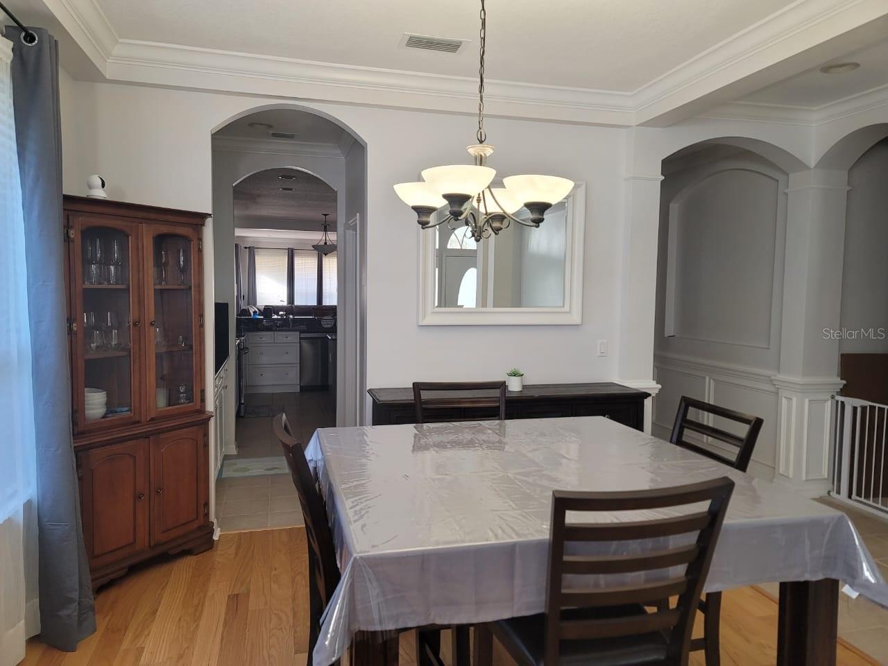 LAKES WINDERMERE PH 01 49 108 - Residential