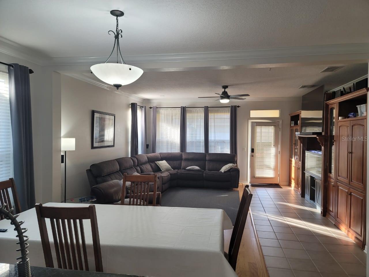 LAKES WINDERMERE PH 01 49 108 - Residential